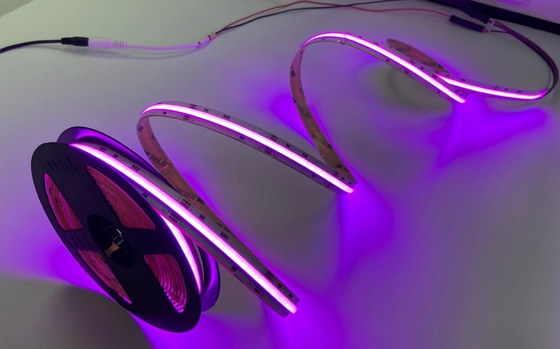 नाइट क्लब सिनेमा केटीवी के लिए 9w 630 चिप्स RGB COB स्ट्रिप DC24V;