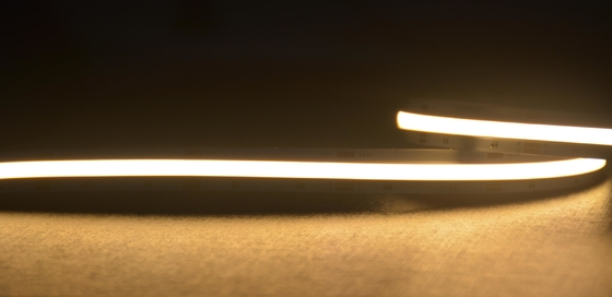 24V डोल कलर COB LED स्ट्रिप लाइट 14w 2700K एनर्जी सेविंग